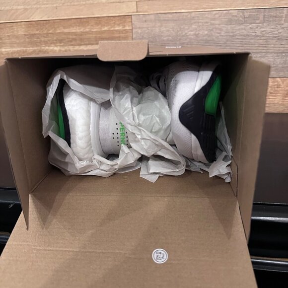 Adidas Supernova 2 M Running Shoes White Green Sneaker Style GW9093 Mens Size 10 - Picture 14 of 17